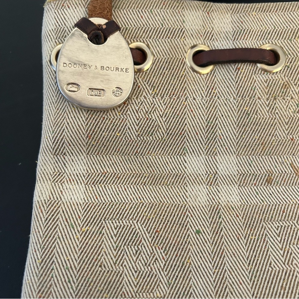 Dooney & Bourke Vintage Canvas Leather Plaid Bucket Shoulder Bag - Picture 6 of 11